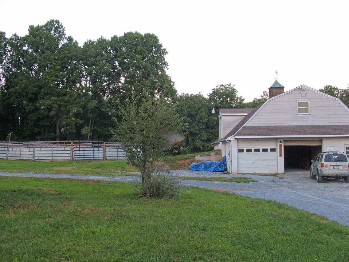 barn